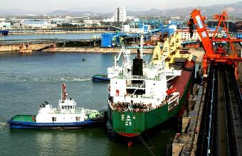 大型工廠有自己的業(yè)務部門為什么還要委托進出報關公司來協(xié)助